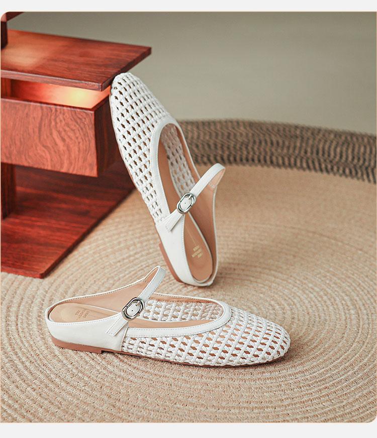 Hollow out slippers for women, French woven 2026 summer new style, breathable and versatile, casual outer wear, M ü ller slippers