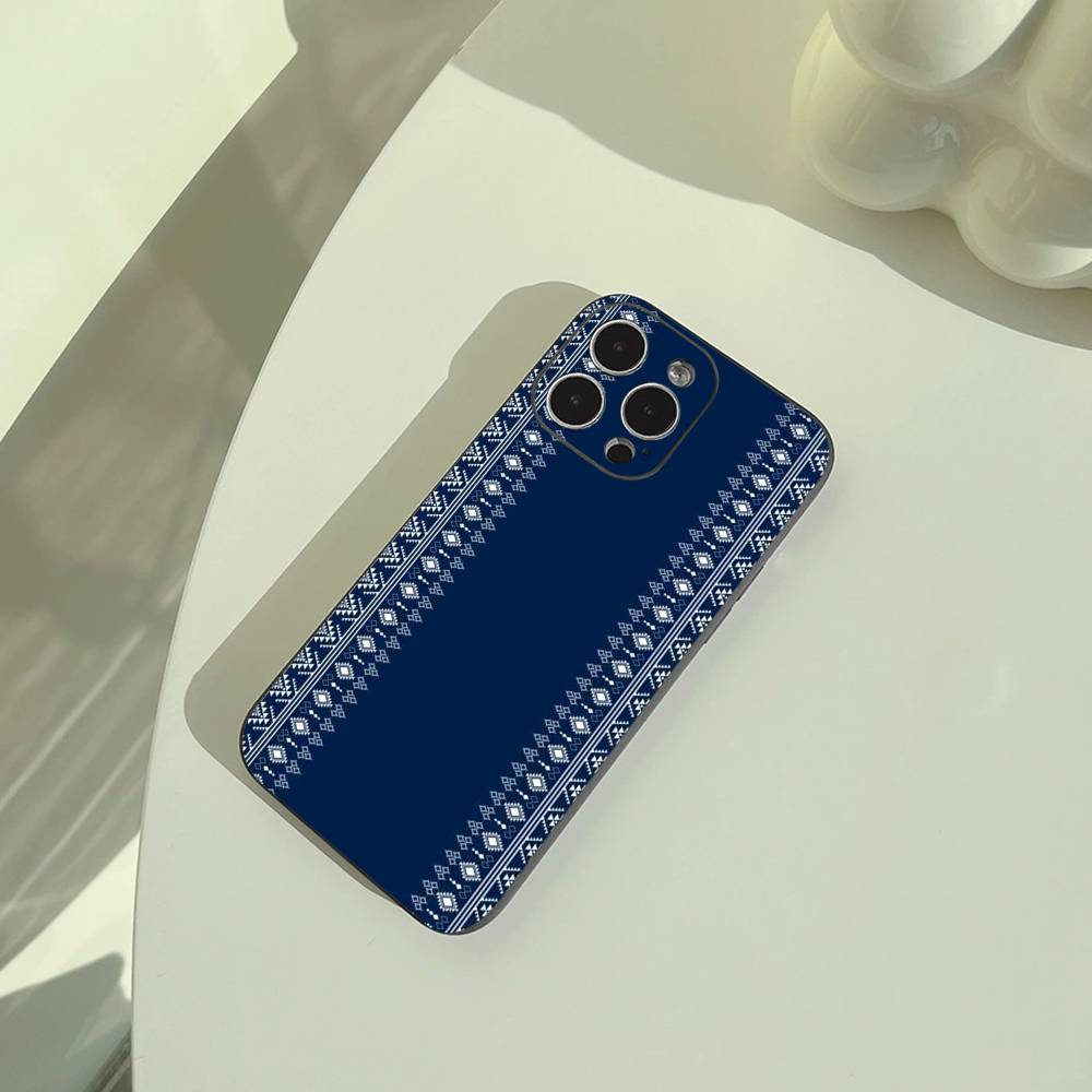 Palestinian Keffiyeh Phone Case For iPhone 17,16,15,14,13,12,11 Pro Max, Lightweight and practical Soft Black Cover