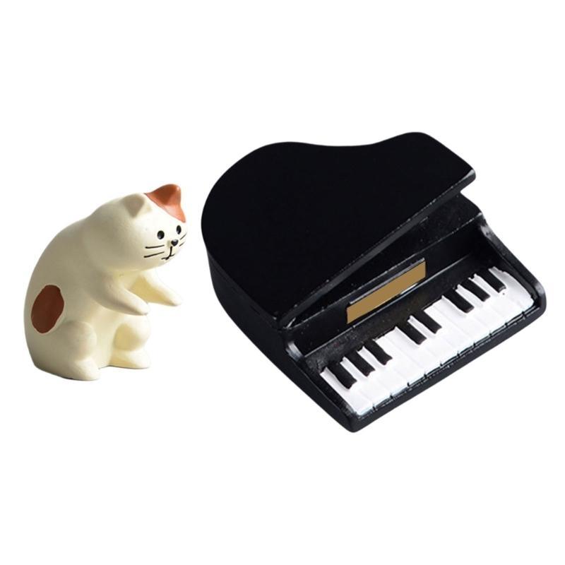 652F Mini Katzen Pianisten Skulpturen Set 2 Stück Katzen und Klavier Miniaturmodelle Ornamente für Auto Armaturenbretter und Bürodekorationen