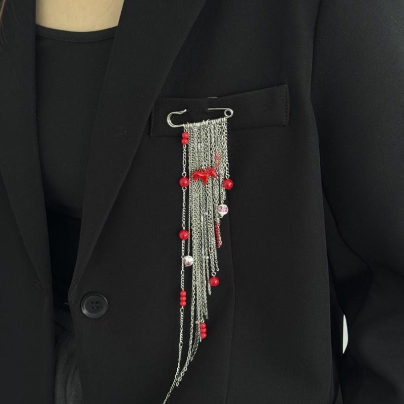 

Trendy Red Pony Crystal Beads Long Brooches Women Vintage Creative Irregular Geometry Shirt Collar Lapel Suit Pin Accessories