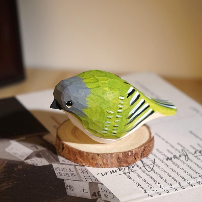 Hand Carved Wooden Bird Cute Sparrow Parrot Chickadee Animal Desktop Decor Original Wood Style