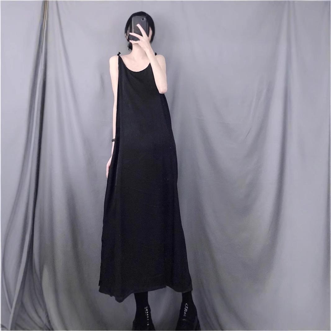 

Летнее медное платье-майка на тонких бретелях из аммиачного шелка, свободного кроя, длинное L чёрный