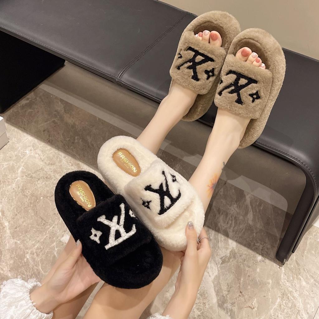 Embroidery Flat Bottom Non-slip Outer Wear Fashion 2025 Autumn and Winter New Xiaoxiangfeng Thick Bottom Fluffy Slippers Home Cotton Drag Girl
