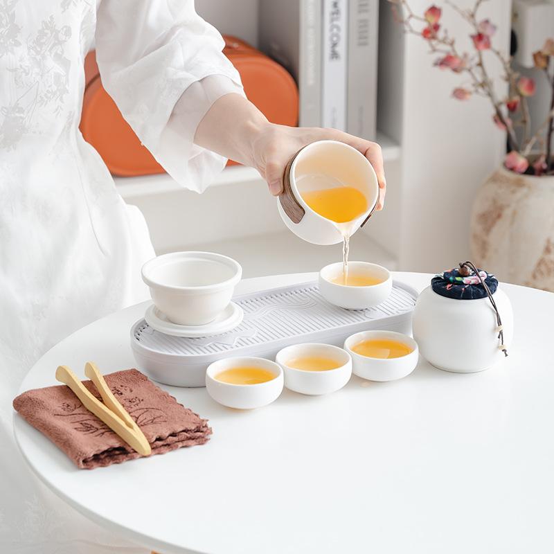 Business gift box travel tea set coarse pottery and portable car express cup set enterprise
