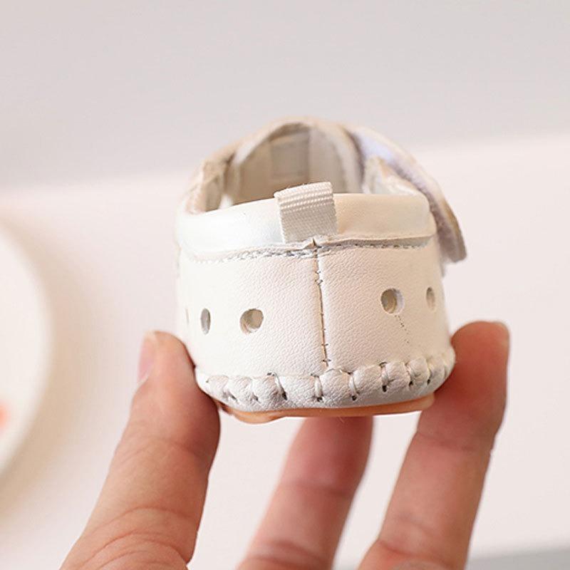 Lauflernschuhe für Baby-Mädchen im Alter von 6-12 Monaten. Einjährige Prinzessinnen-Stil Sandalen mit weicher Sohle, geeignet für Frühling und Sommer.
