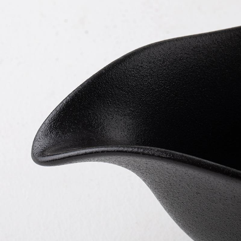 220ml with Handle Gravy Boats Ceramic Gravy Boats Creative Solid Color Design Steak Sauce Pot Household Specialty Tableware