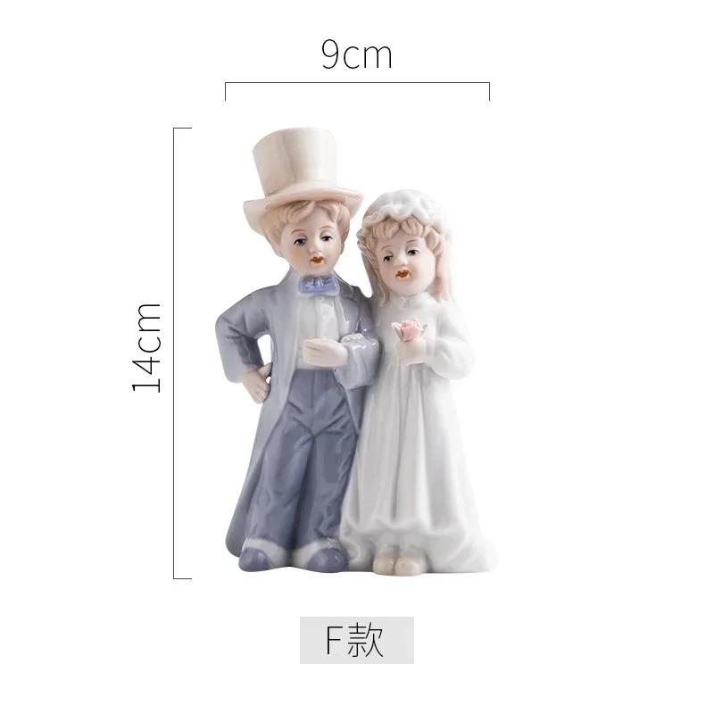 Painted Ceramic Family Figure Statue Decorative Figurines Quality Porcelain Crafts Portrait Sculpture Home Decoration Modern