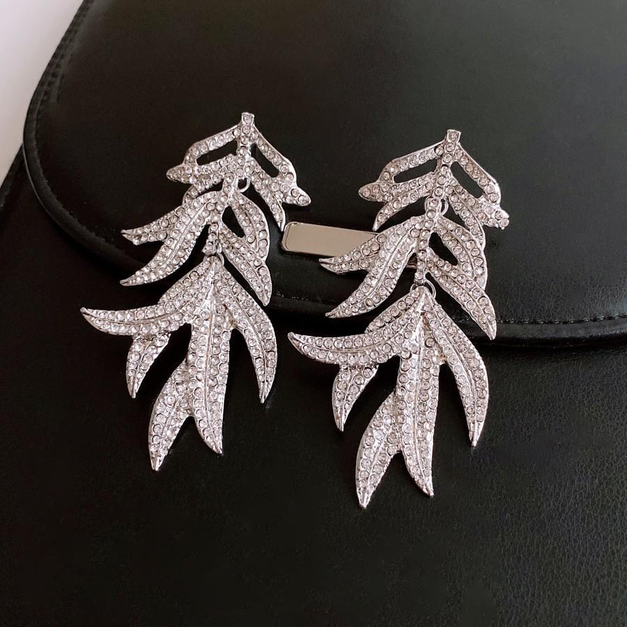 Silver Needle Diamond Oval Pendant Fringed Earrings Medieval Vintage Court Style Stud Earrings Light Luxury Retro Earrings