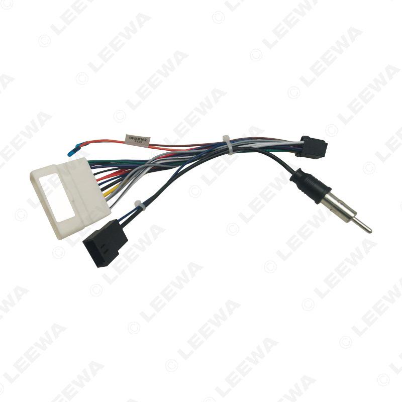 Compatible with 2020 Isuzu D-MAX: Palm News 16P Android Navigation Power and Audio-Visual Modification Cable.