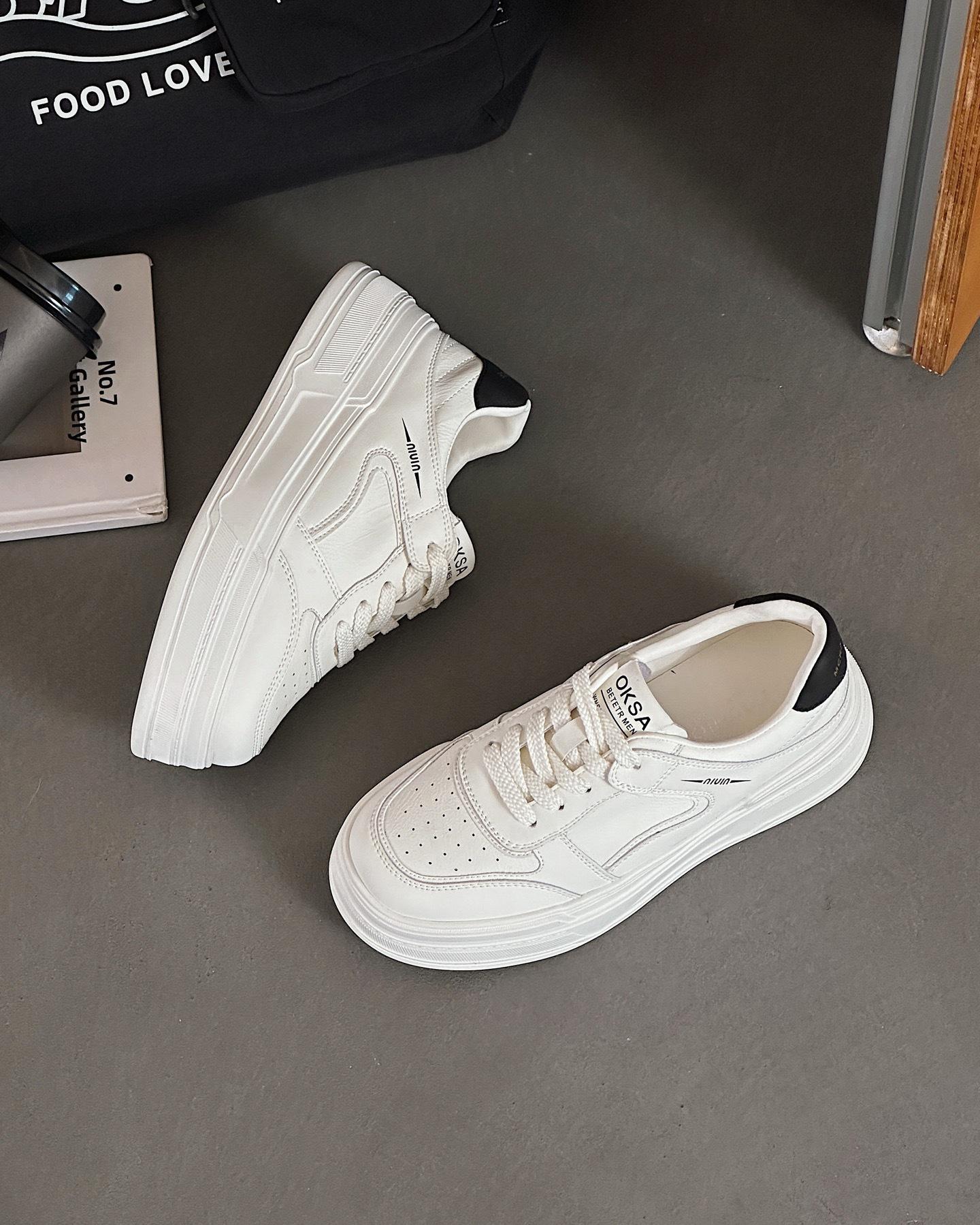 

Leather platform white shoes women s 2025 autumn new versatile casual sports board shoes heightening soft-soled bread shoes 35