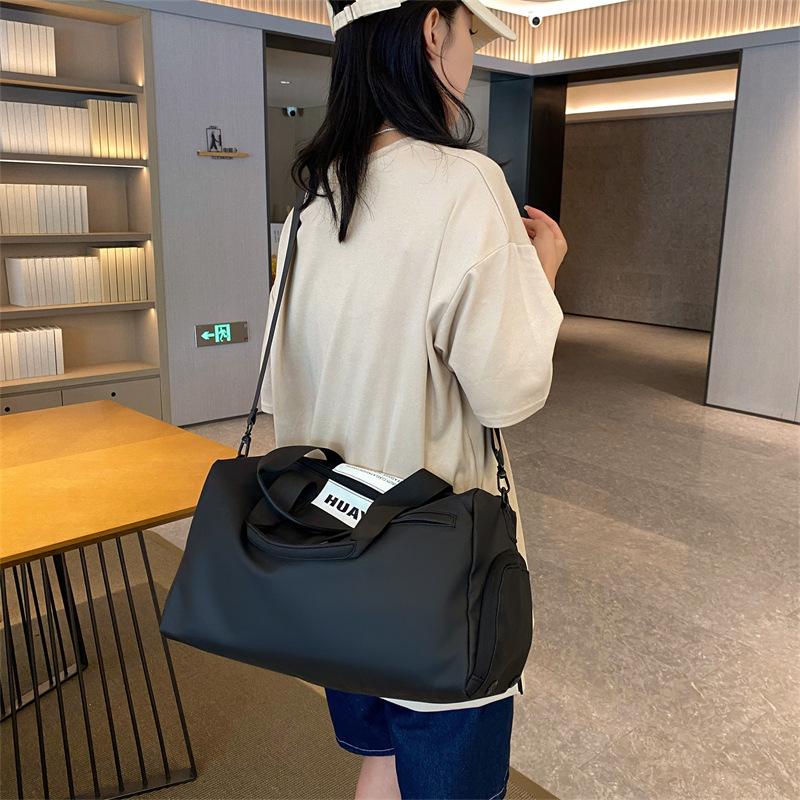 Swimming bag dry and wet separation portable sports fitness bag training waterproof shoulder messenger bag travel storage bag