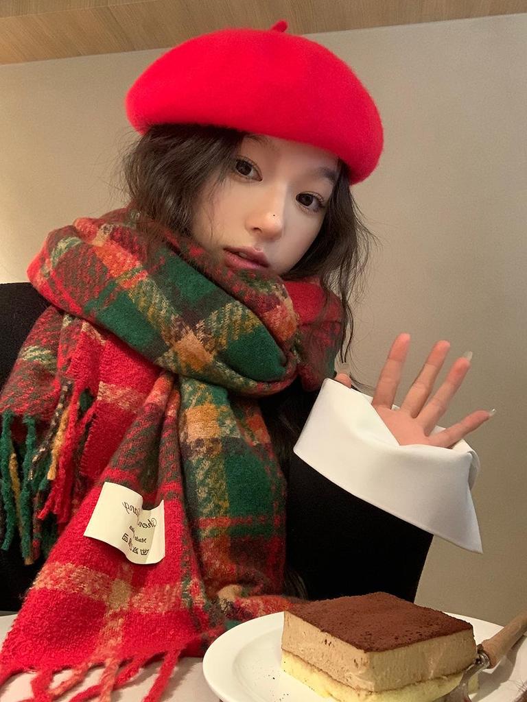 Unisex Korean Style Christmas Red Faux Cashmere Knitted Scarf & Neck Warmer