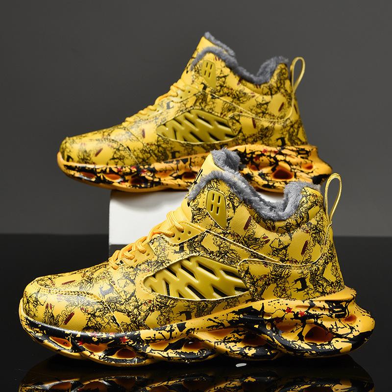 Men's Plus Size Winter Trainers with Fleece Lining, Twisted Sole, Versatile Graffiti-Print Casual Shoes