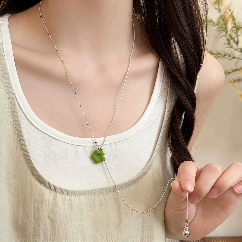 Trendy Colorful Resin Flower Pendant Necklace For Women Girl 2026 New Aesthetic Charm Neck Jewelry Accessories Decorations
