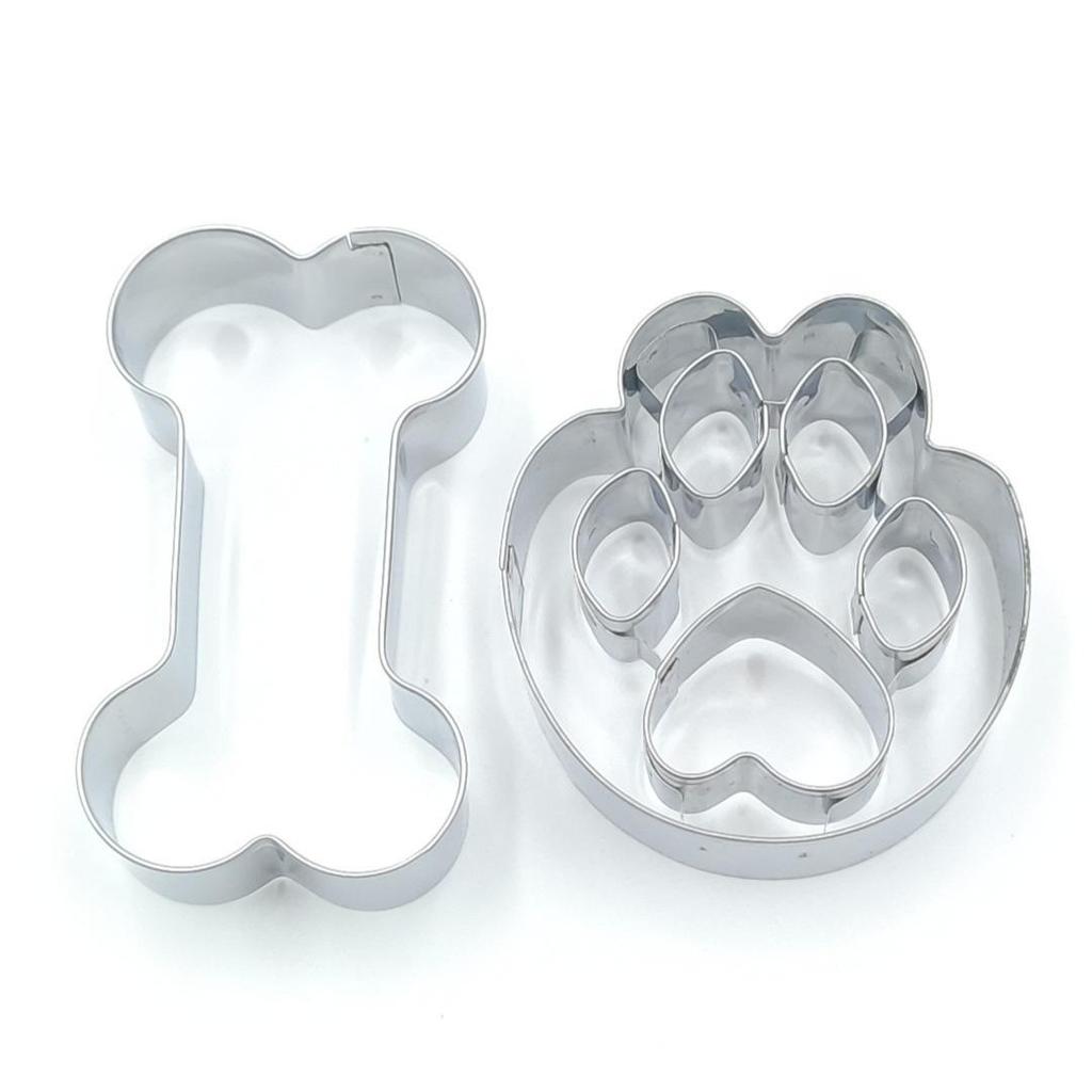 Pet Biscuit Molds: Dog Bones, Cat Paws & More Creative Cookie Cutters