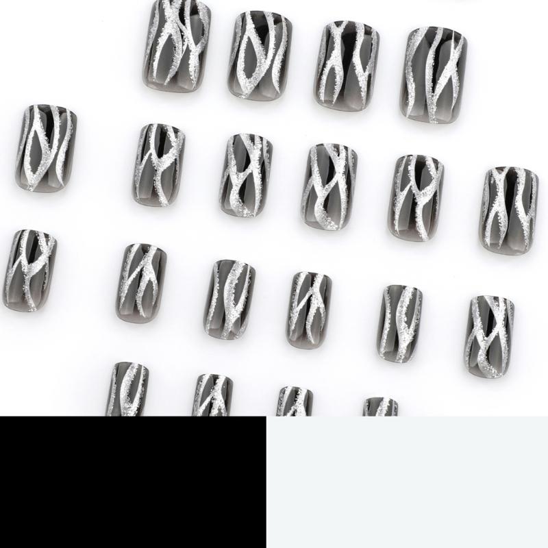 24 Pcs Flame Artificial Nail Black Gradient Press On Nail Square Stick On Nail Glittering False Nail for Woman