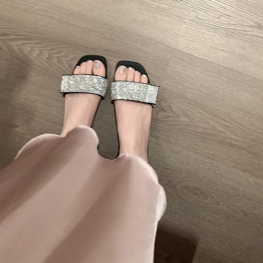 2025 summer new French square head rhinestone slippers women's fashion versatile flat bottom cool slippers women's summer wear