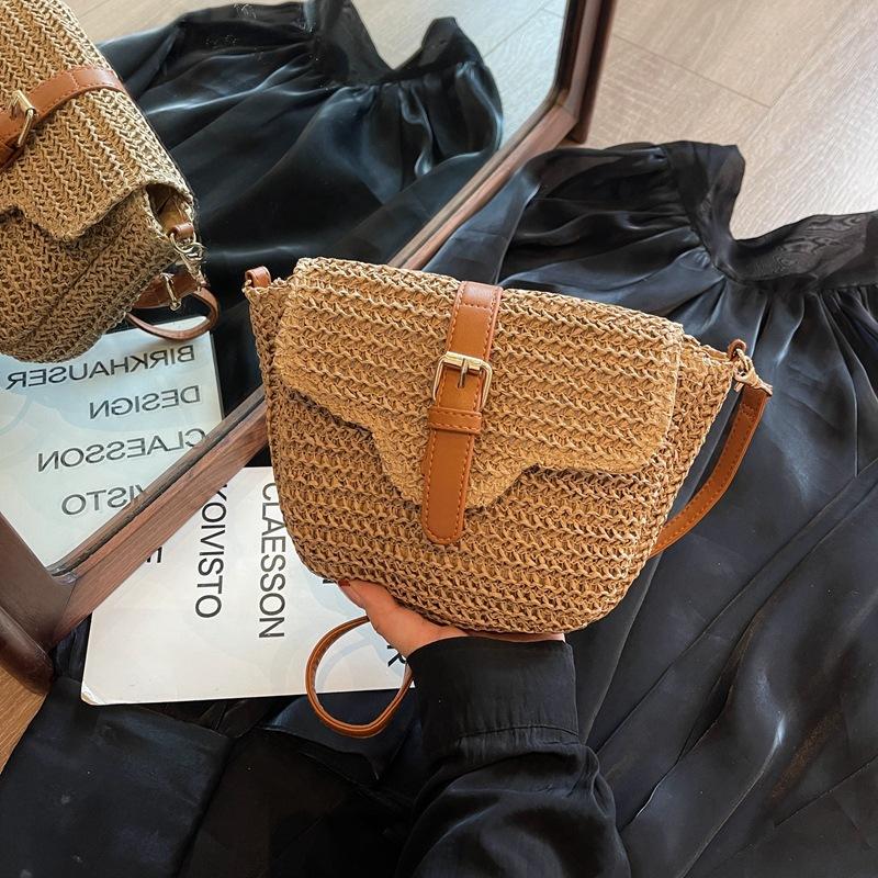 Fashion Bag Women's New Casual Versatile Beach Travel Personalized Messenger Bag