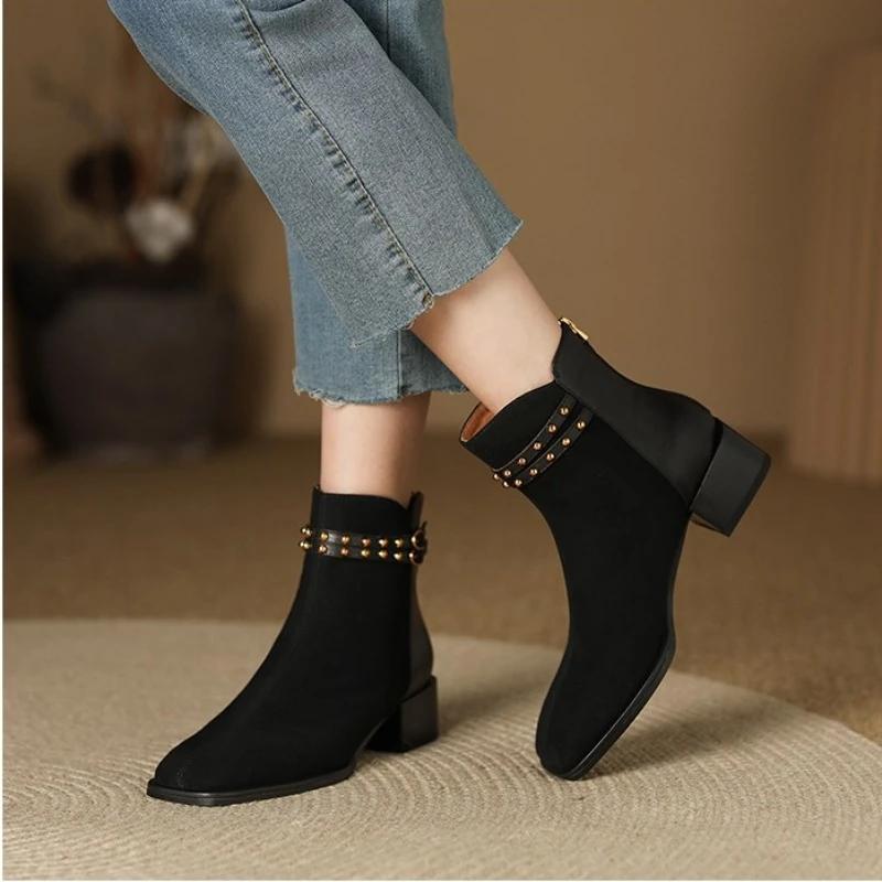 Fashion 2024 Hot Sale Women's Shoes Ankle Women's Boots Fashion Belt Buckle Office and Career New Back Zip Square Toe Shoes for Women