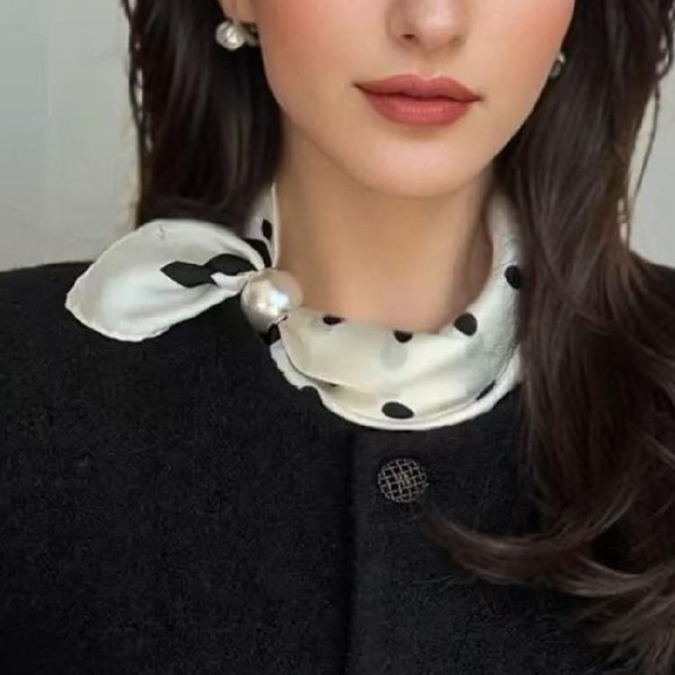 Atmungsaktiver Perlen-Hals-Schal Magnetverschluss Französisches Muster Seidenschal für Arbeit und Freizeit Halsbekleidungs-Accessoires