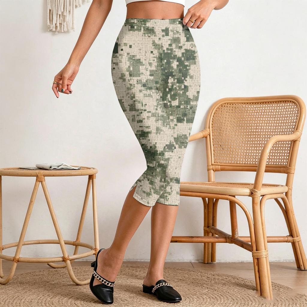 Women's Elastic Waist Casual Capri Pants Slim Fit Open Side Slit Cropped Trousers Stretch Fabric Lightweight Design