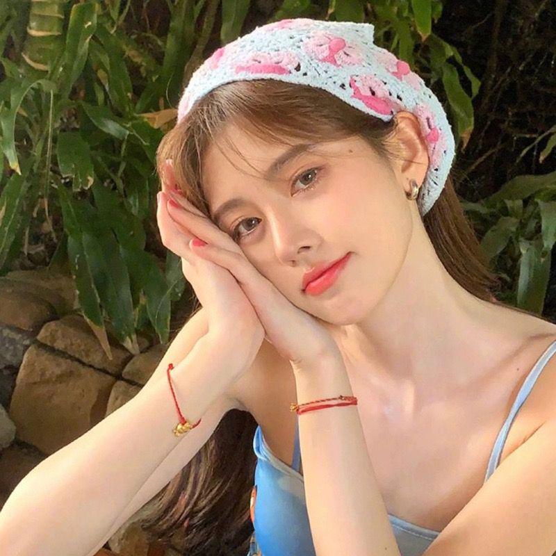 Korean Style Knitted Crochet Triangle Scarf: Women's Sweet Flower Headscarf Hat