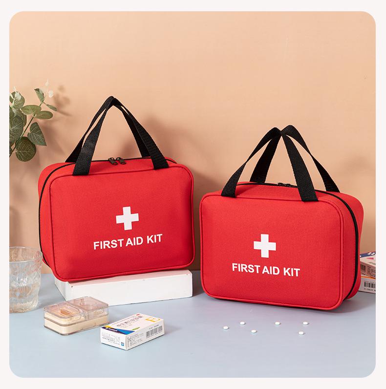 Large Capacity Waterproof Dustproof First Aid Kit Bag for Emergency Rescue