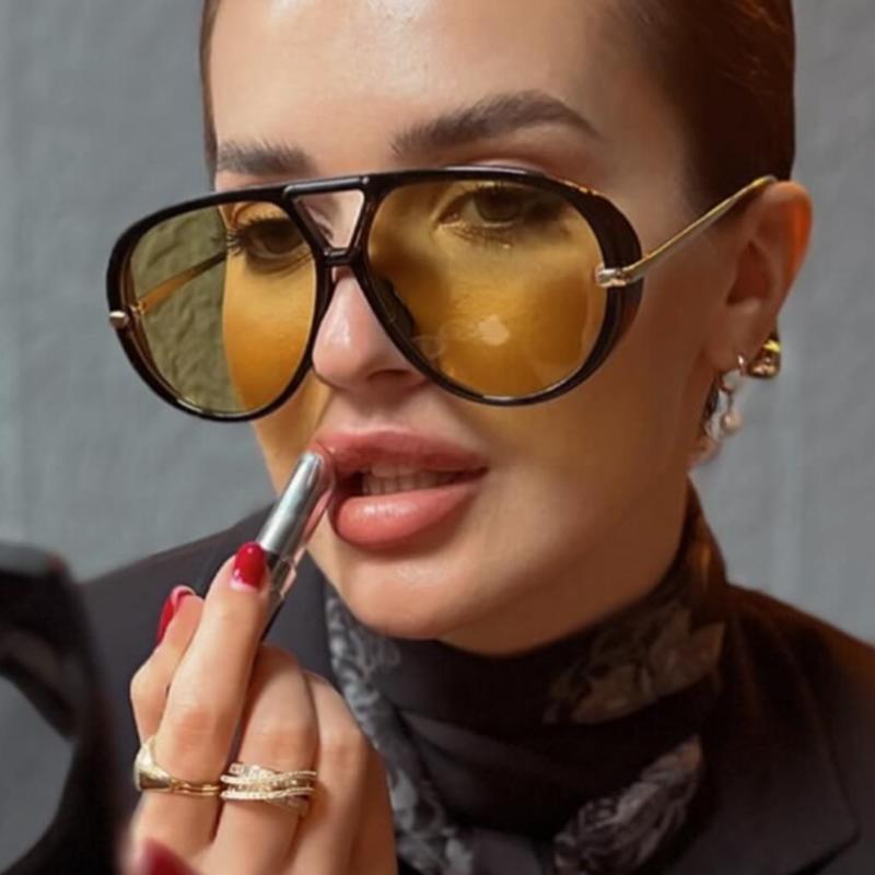 New Fashion Big Frame Pilot Yellow Sunglasses Women Men Brand Vintage Punk Outdoor Beach Sun Glasses Female