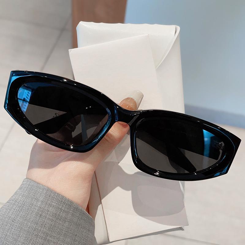 TR90 Cat-Eye Sunglasses 2023: Trendy Street Style with Sun Protection
