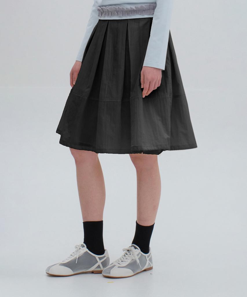 Lipeullegtibeulum Balloon Flare Midi Skirt (Black)