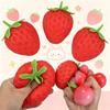 Fraise Squishy Pinch Boule Anti-Stress Forme Fruit Anti-Stress Soulagement de la Tension Joli Jouet Sensoriel Fidget Jouet de Décompression