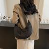 Autumn Large-Capacity Commuter Niche Messenger Dumpling Bag Women'S Shoulder Bag Messenger Bag Diamond Casual Versatile Bag