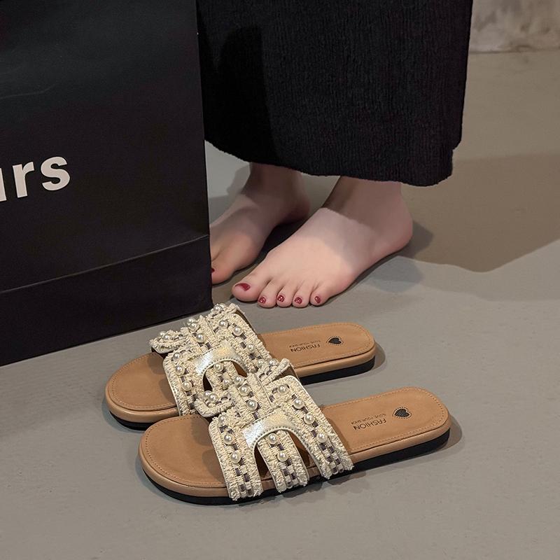 Fashion New Style Popular Women's Fashionable Casual Flat Sandals Versatile Outdoor Wear Flat Slippers for Wearing Outside Zapatos Mujer