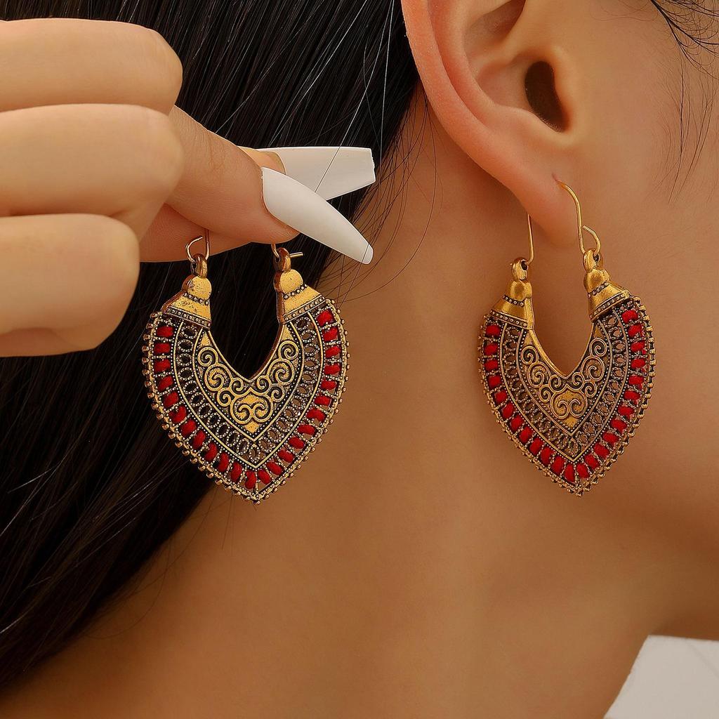 Bohemian Floral Totem Earrings: Elegant High-End Carved Accessories for Women
