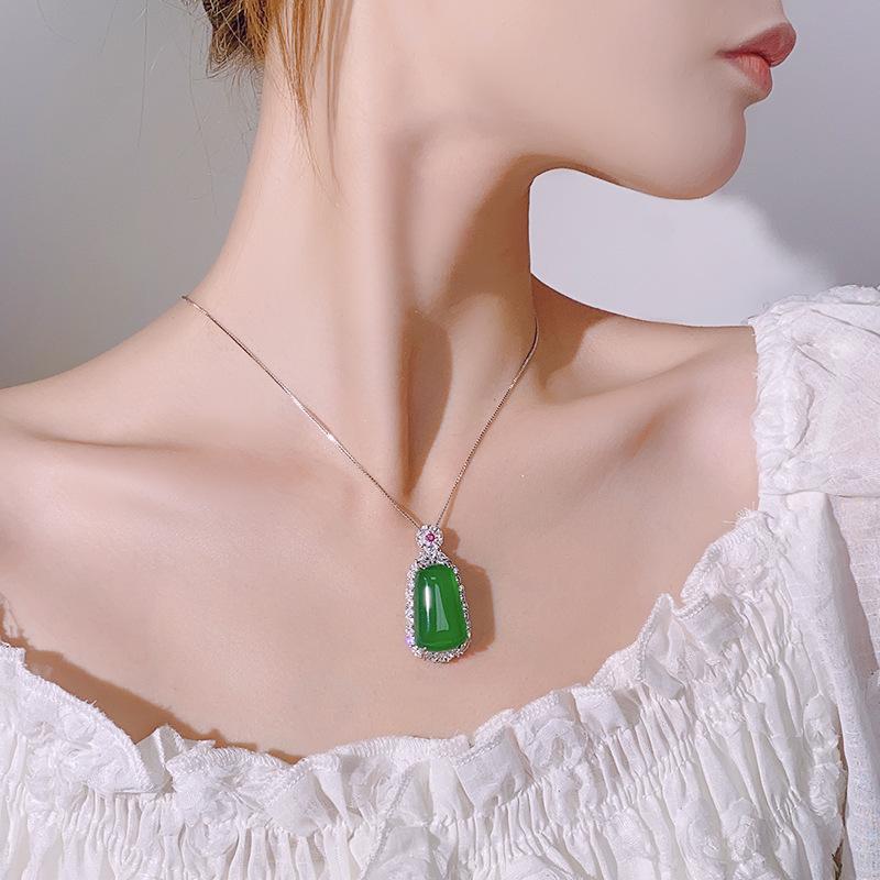 Jewelry Necklace Chalcedony Inlaid Pendant Chain Emperor Green Ladder Fang No Matter Brand Retro Premium Sense