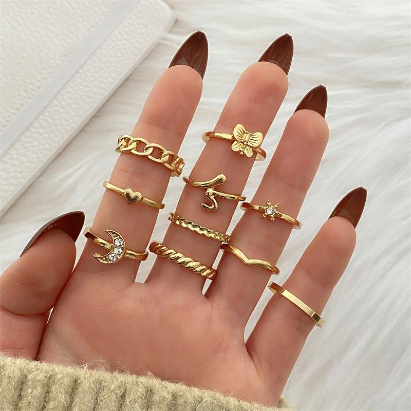 Vintage Star Moon Metal Hollow Ring Set 10Pcs for Women Female INS Fashion Punk Street Party Adjustable Zircon Accessories Gift