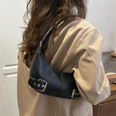 European and American High-end New French Niche Design Shoulder Bag Handbag Underarm Bag Sweet and Cool Retro Crescent Bag