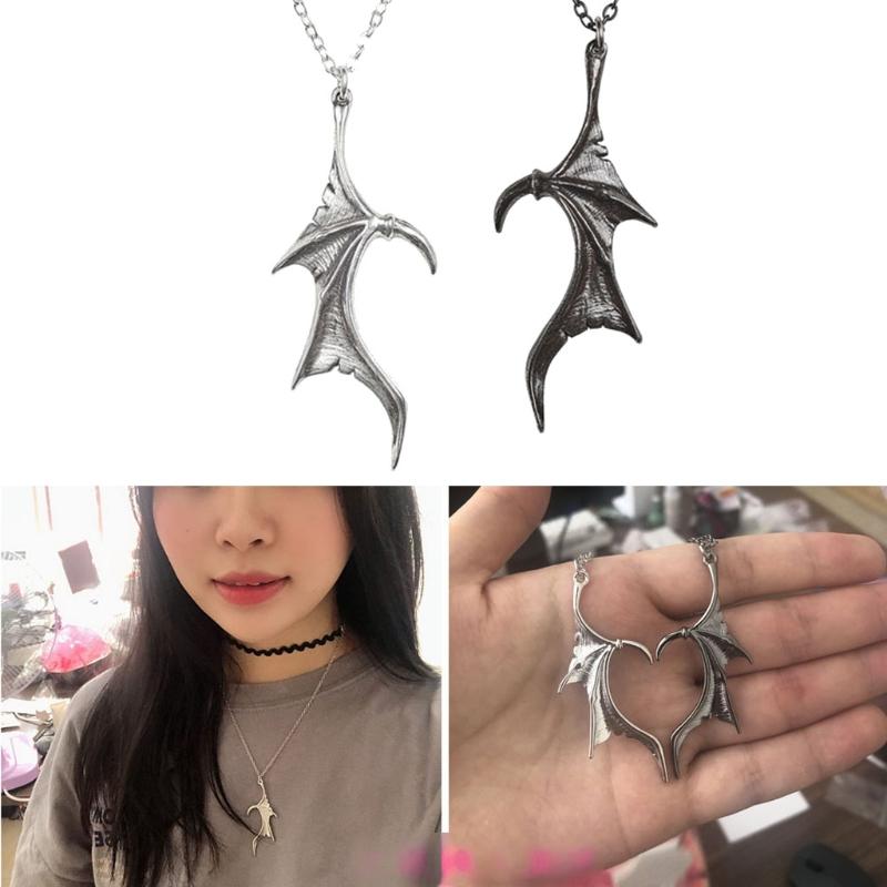 2 Pcs/Set Exquisite Bat Wing Heart Couple Necklace Heart Wing Pendant Necklace Set  Jewelry Decoration Gift for Girl Boy