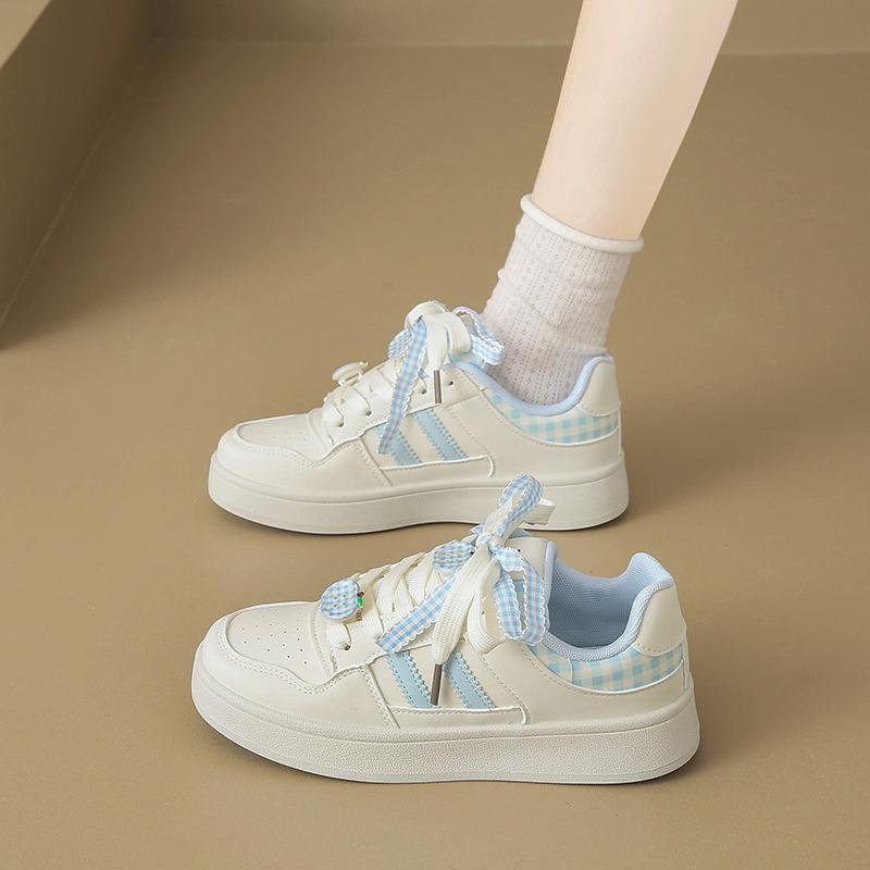 Fashion CRLAYDK Women's Classic White Sneakers Casual Skate Fashion Low Top Shoes PU Leather Ladies Walking Comfort Anti Slip Tennis