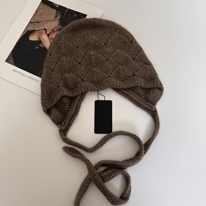 Angola Rabbit Fur Knitted Hat for Women, Lace-up Bag Head Hat In Autumn and Winter, Wool Thermal Ear Protection Hat Shows a Small Tide