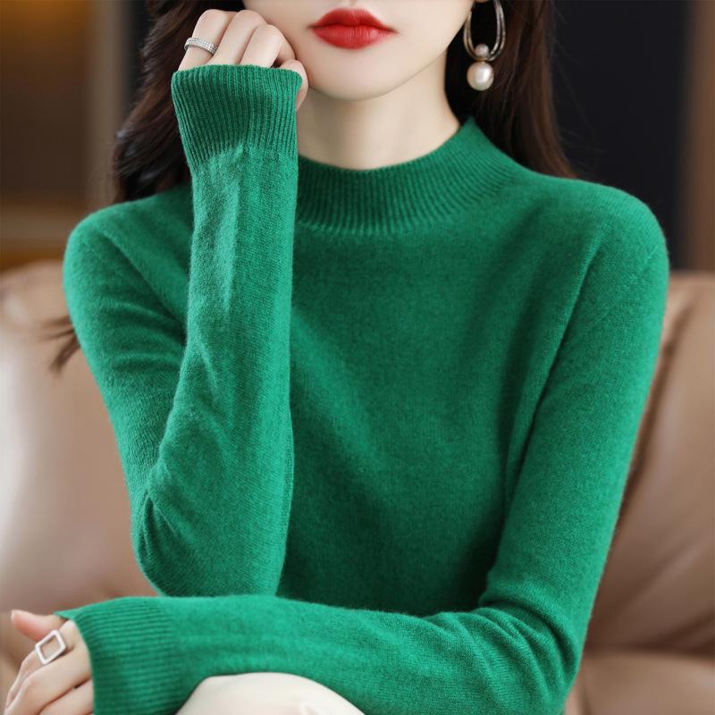 

Женский вязаный свитер свободного кроя с длинными рукавами и полувысоким воротником для весны и осени 2024 One Size изумрудный