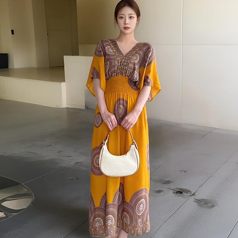 Ethnic Style V-neck Cotton and Silk Short-sleeved French Thai Style Dress for Women's Summer Printing Pastoral Style Skirt for Vacation Wear