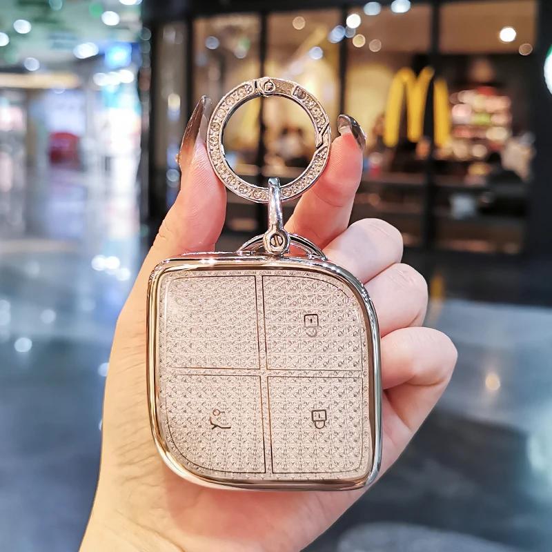 

Suitable for LYNK&CO 08 Keycase 23/24 Keycover Keyshell Keychain Gift Sparkling Car Key Case Cute Bear Keychain
