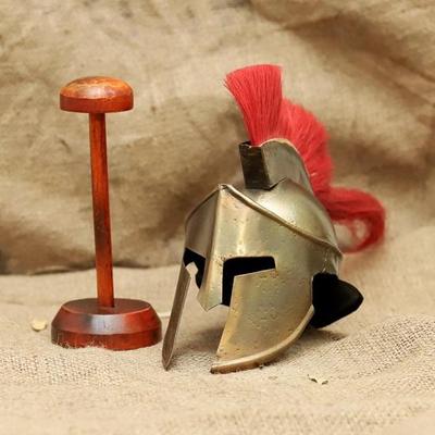 15.24 Cm Spartan 300 Helmet Small Medieval Tabletop Bronze Warrior Helmet with Stand Replica Greek Spartan Decor