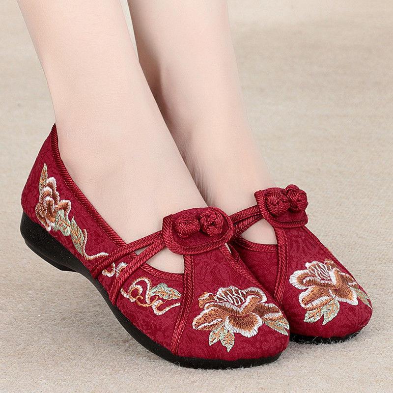 Vintage Traditional Style Women Soft Loafers Spring Autumn Slip On Cotton Fabric Flats Comfort Chinese Embroidered Shoes