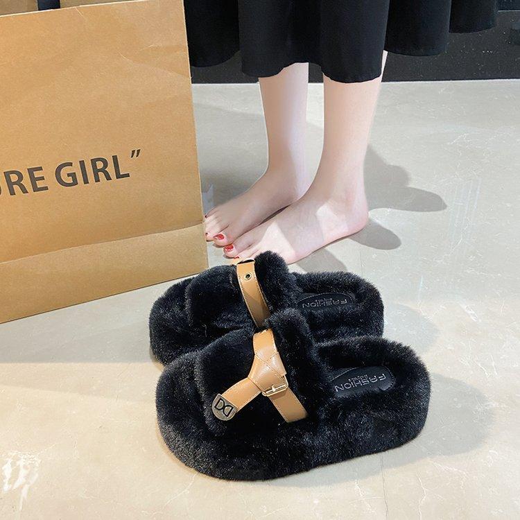 

Тапочки Mao Mao, женская верхняя одежда высокого класса, новинка 2024 года, осенне-зимние хлопковые тапочки для дома, одно слово, пушистые 35 чёрный