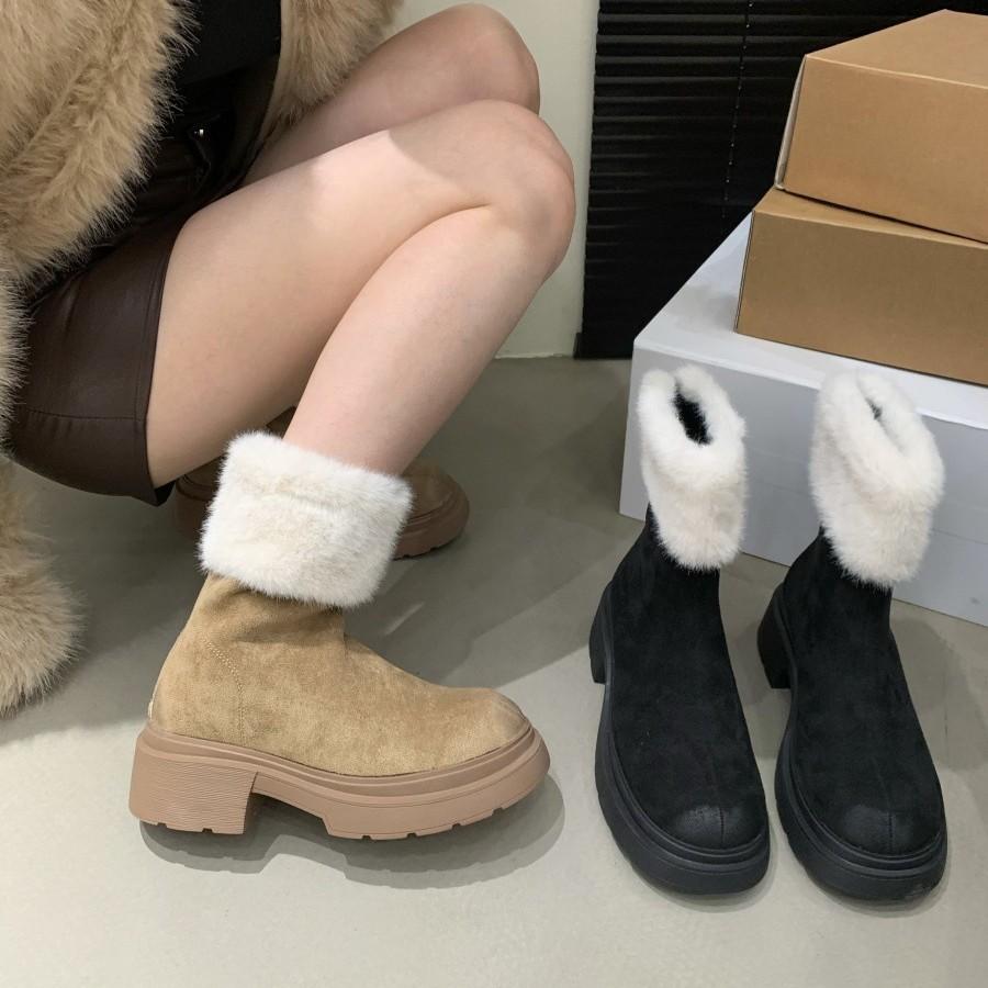 2025 Autumn and Winter New Korean Version Fashion Boots Round Head Rear Zipper Middle Heel Thin Martin Boots Large Size Short Fluffy Boots