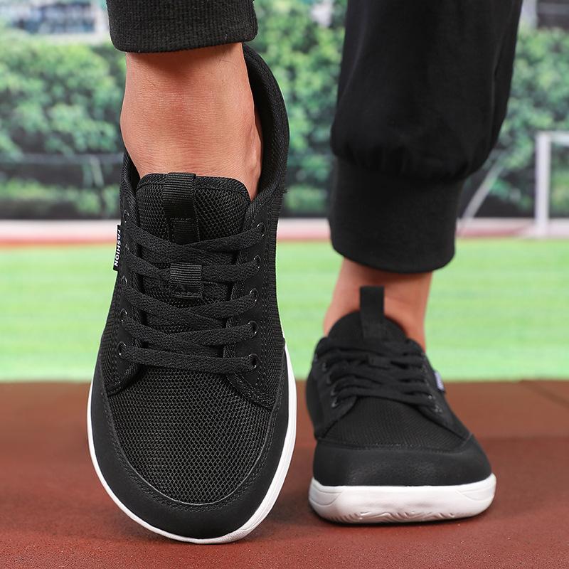 Wide Toe Men'S Shoes Retro Casual Breathable Mesh Solid Color Walking Shoes Anti Collision Big Head Lightweight Sports Shoes
