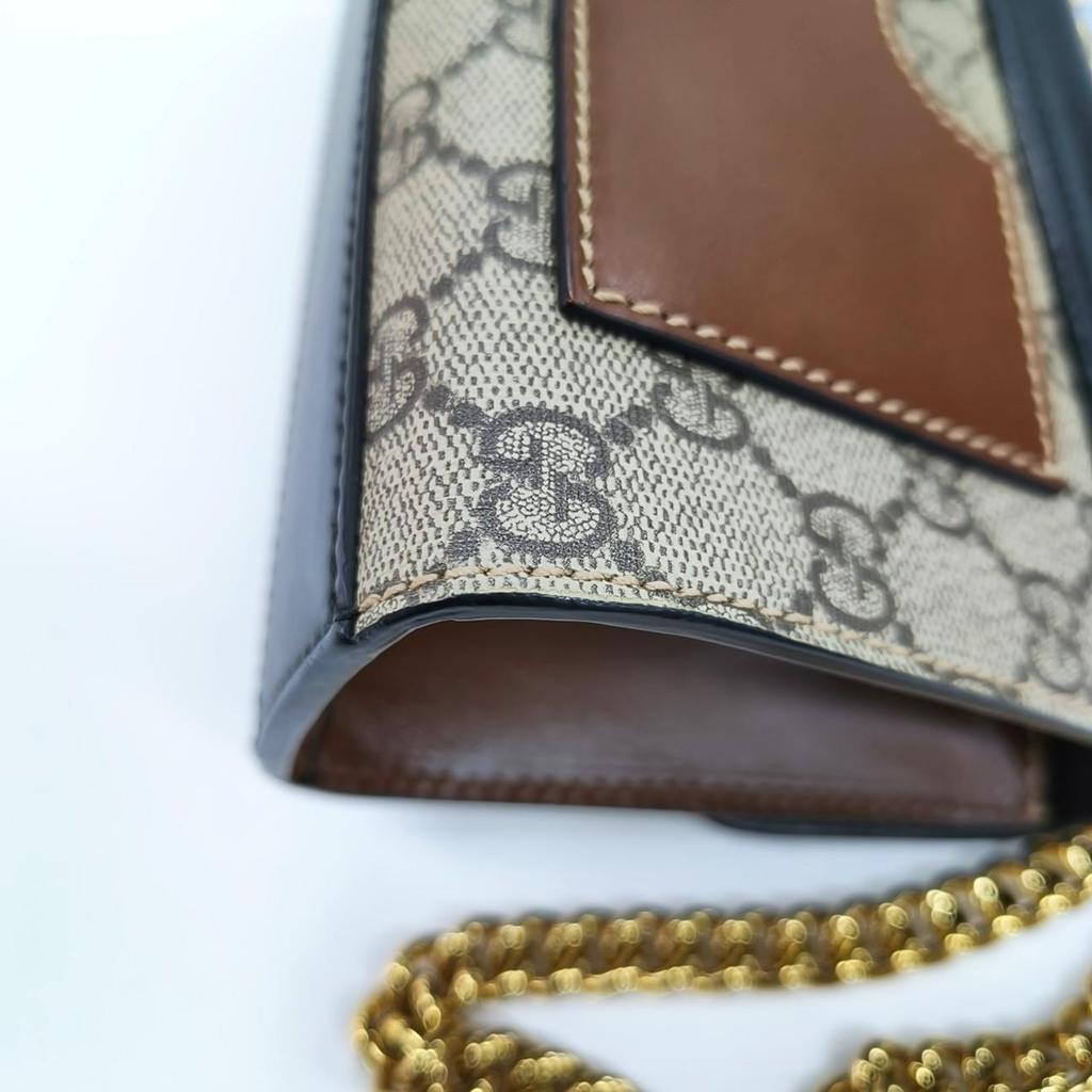 [Pre-Owned] Padlock Moonlight Treasure Box Series Metal Lock Logo Canvas And Leather Crossbody Bag Small - Very Good #1QEL3AF