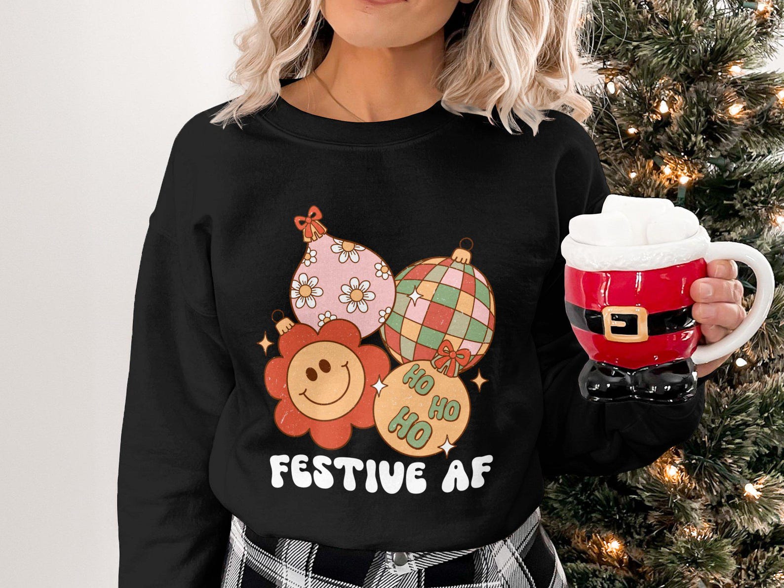Cute Christmas Ornament T-Shirt Festive Holiday Shirt Vintage Christmas Tee Fun Christmas Graphic Tee Winter Holiday Shirt 2XL